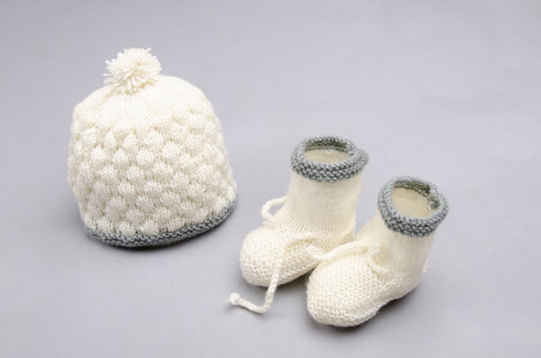 Snuglily 2 piece unisex pom pom baby beanie hat + booties for infant toddler, perfect Photography prop - Snuglily